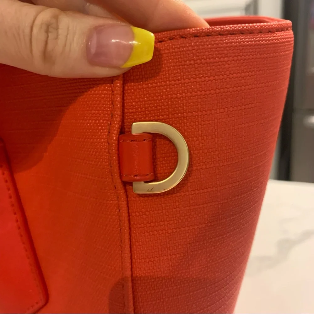 Dagne Dover 15” Tote - Vermilion - Picture 4 of 11